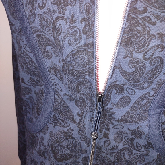 Rare Lululemon scuba hoodie - Picture 3 of 11